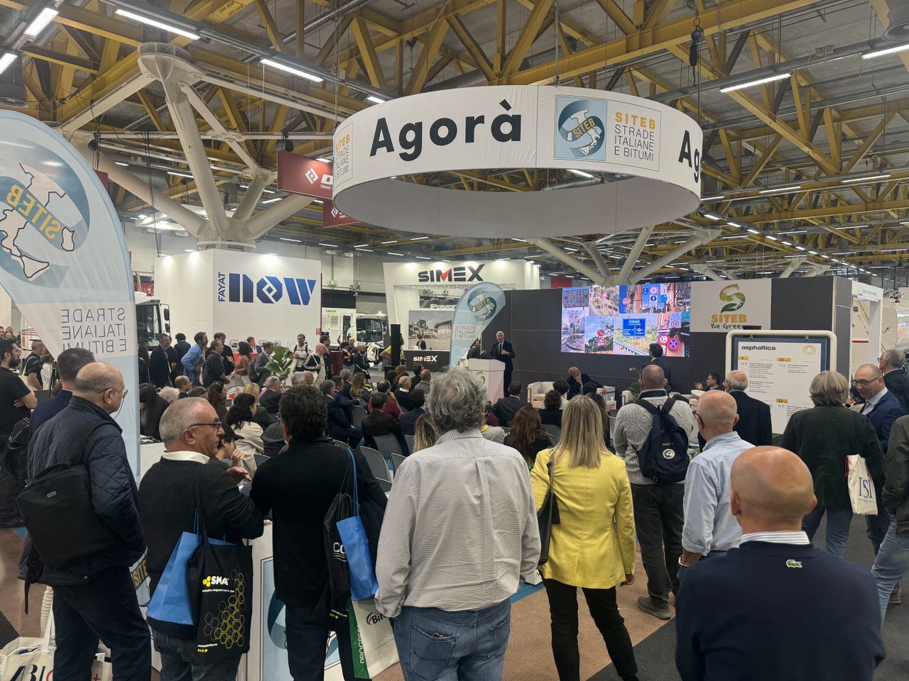 Agora