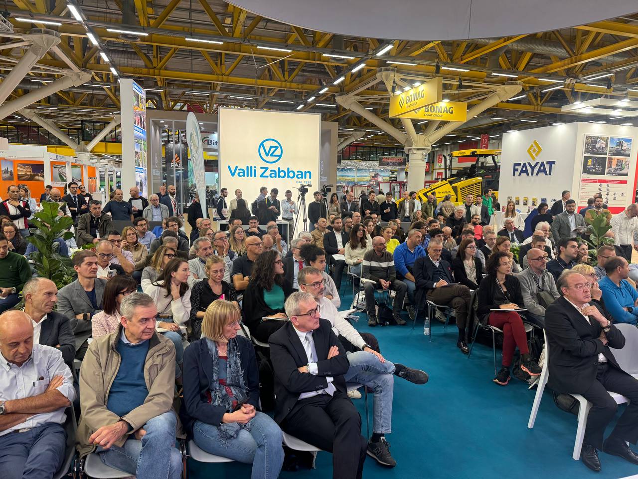 Pubblico Agora